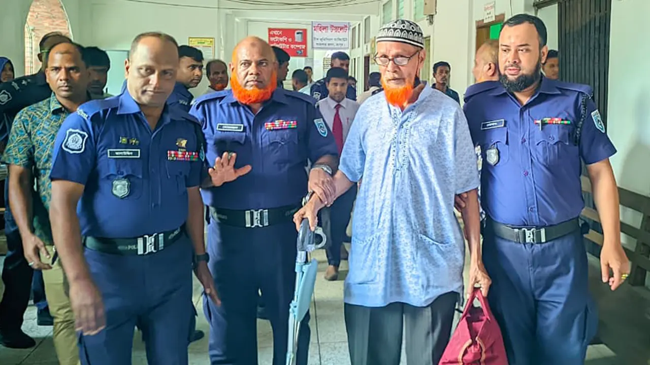 অভিনব কায়দায় অসুস্থ সাজলেন আসামি, সিসিটিভি দেখে বিস্মিত বিচারক